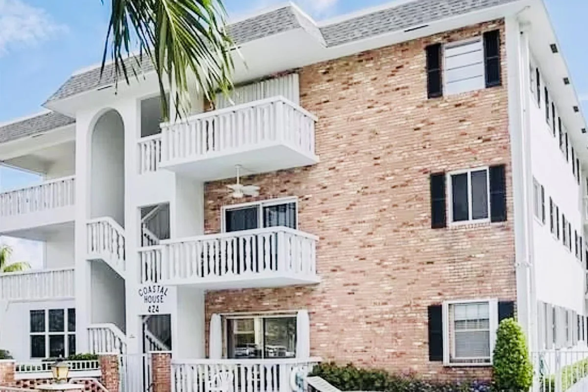 424 N Riverside Dr #206, Pompano Beach: photo 1 of 18