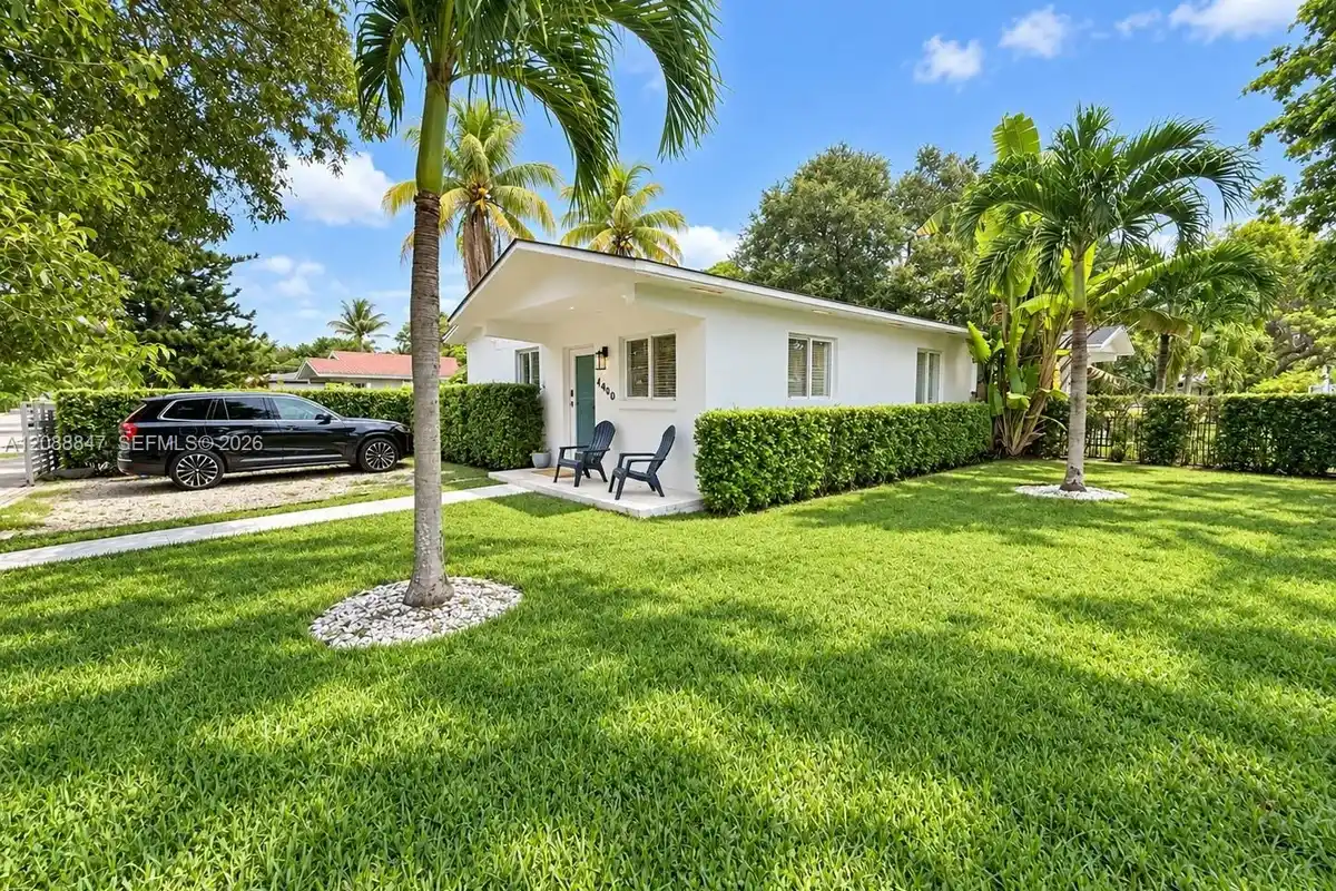4400 NW 1st Ave, Miami: photo 1 of 17