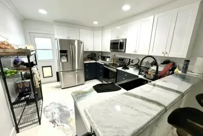 703 S A St S, Lake Worth Beach: photo 1 of 35