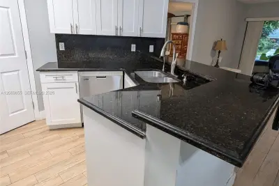 9999 Summerbreeze Dr #513, Sunrise: photo 1 of 28