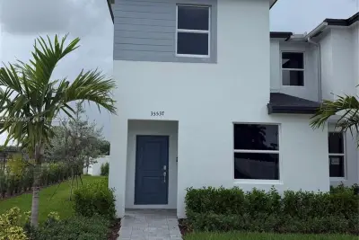 35537 SW 189 Ct, Homestead: photo 1 of 23