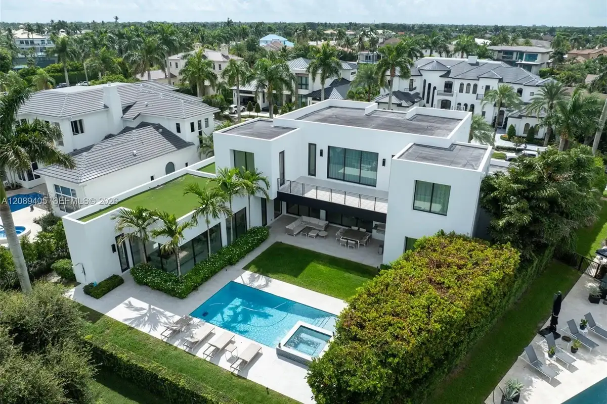 17531 Foxborough Ln, Boca Raton: photo 1 of 31