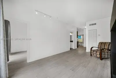 21555 SW 87th Ct #201, Cutler Bay: photo 1 of 30