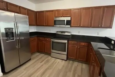 8900 NW 97th Ave #210, Doral: photo 1 of 13