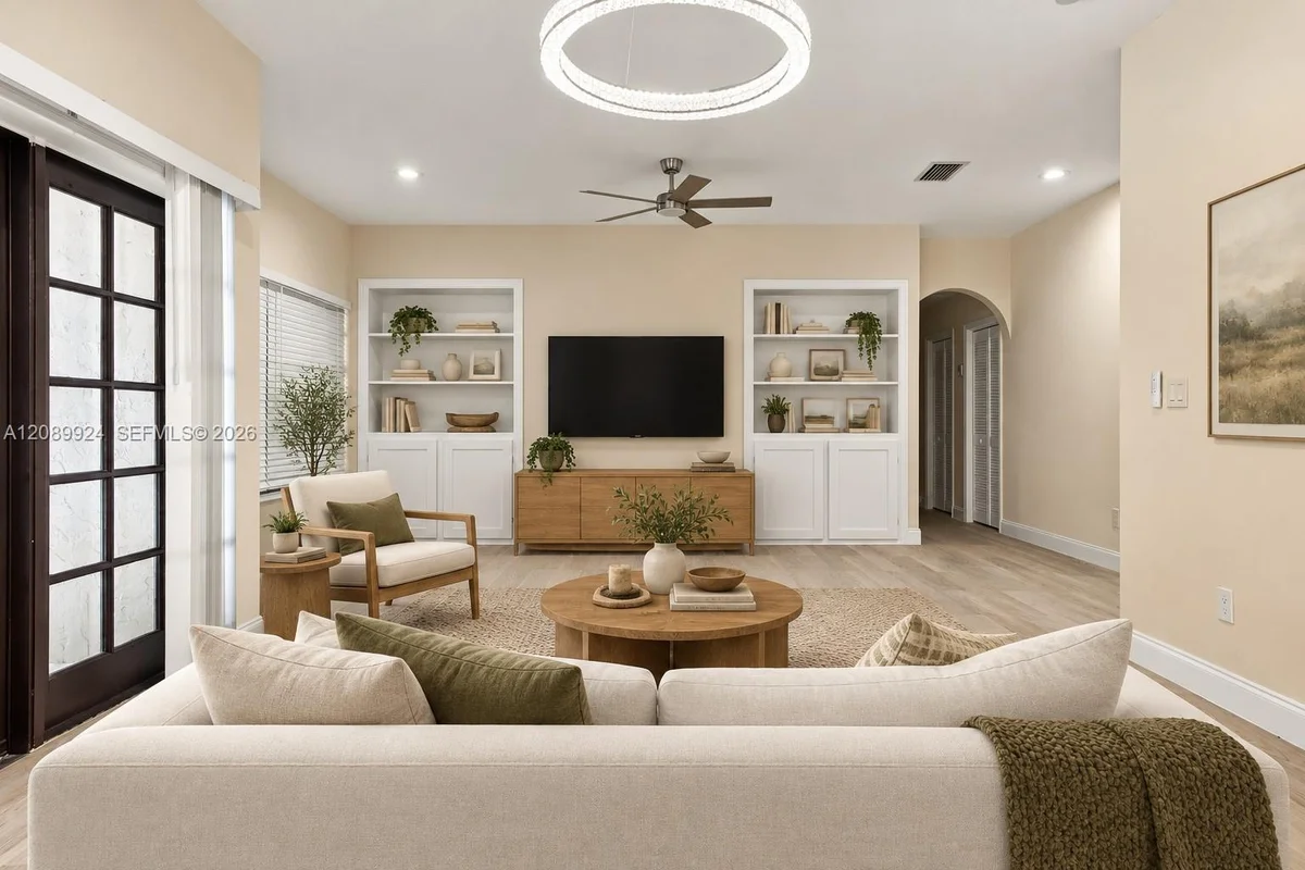 17631 SW 77th Ave, Palmetto Bay: photo 1 of 13