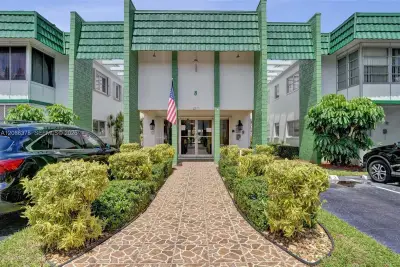 2271 NW 48th Ter #105, Lauderhill: photo 1 of 43