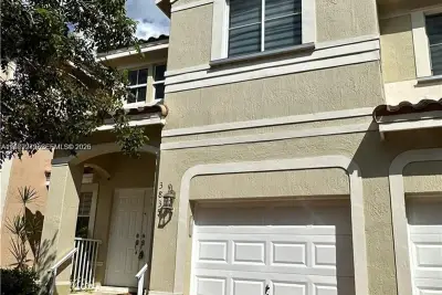 3835 SW 169th Ter, Miramar: photo 1 of 22
