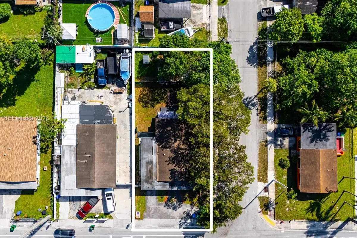 500 NW 31st Ave, Fort Lauderdale: photo 1 of 41