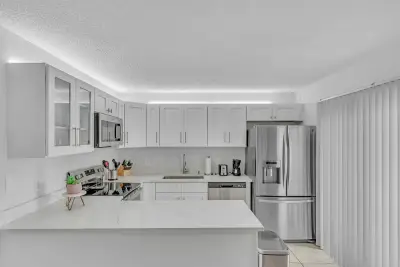 2228 White Pine Cir #A, Haverhill: photo 1 of 30