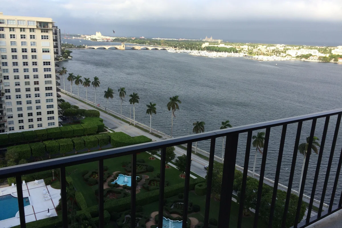 1801 S Flagler Dr #1805, West Palm Beach: photo 1 of 11