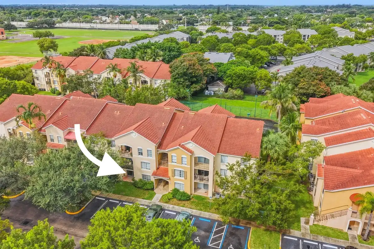 4041 San Marino Blvd #105, West Palm Beach: photo 1 of 30