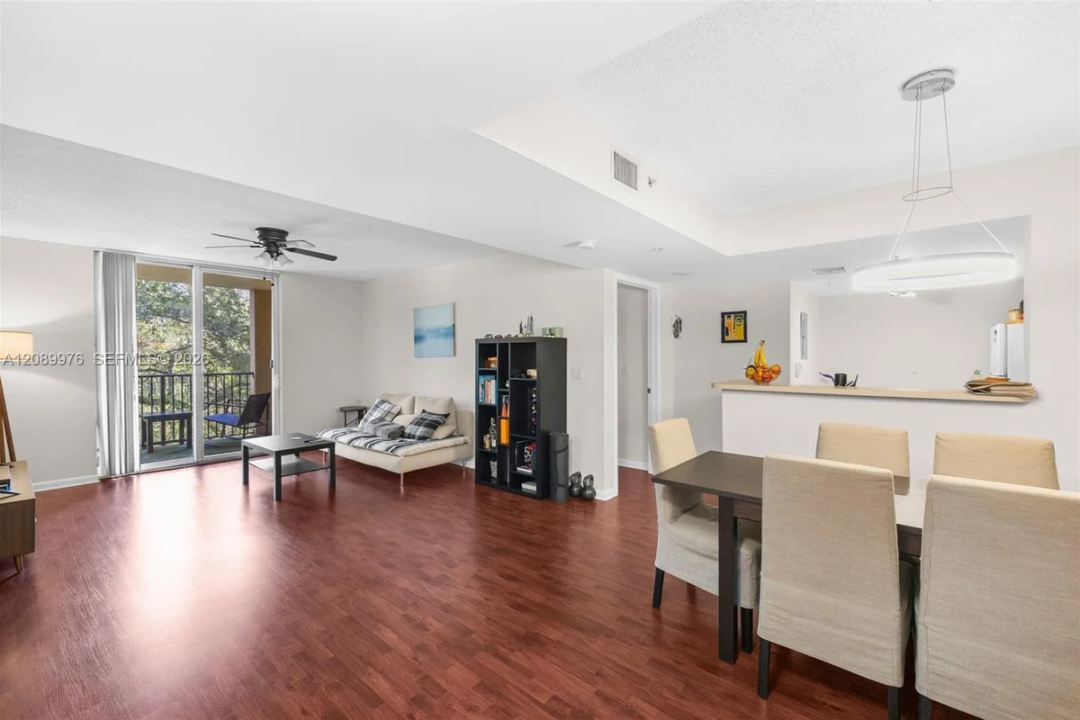 520 SE 5th Ave #2305, Fort Lauderdale: photo 1 of 25