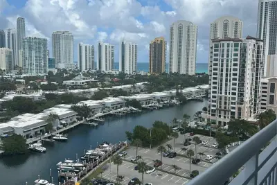 400 Kings Point Dr #1624, Sunny Isles Beach: photo 1 of 16