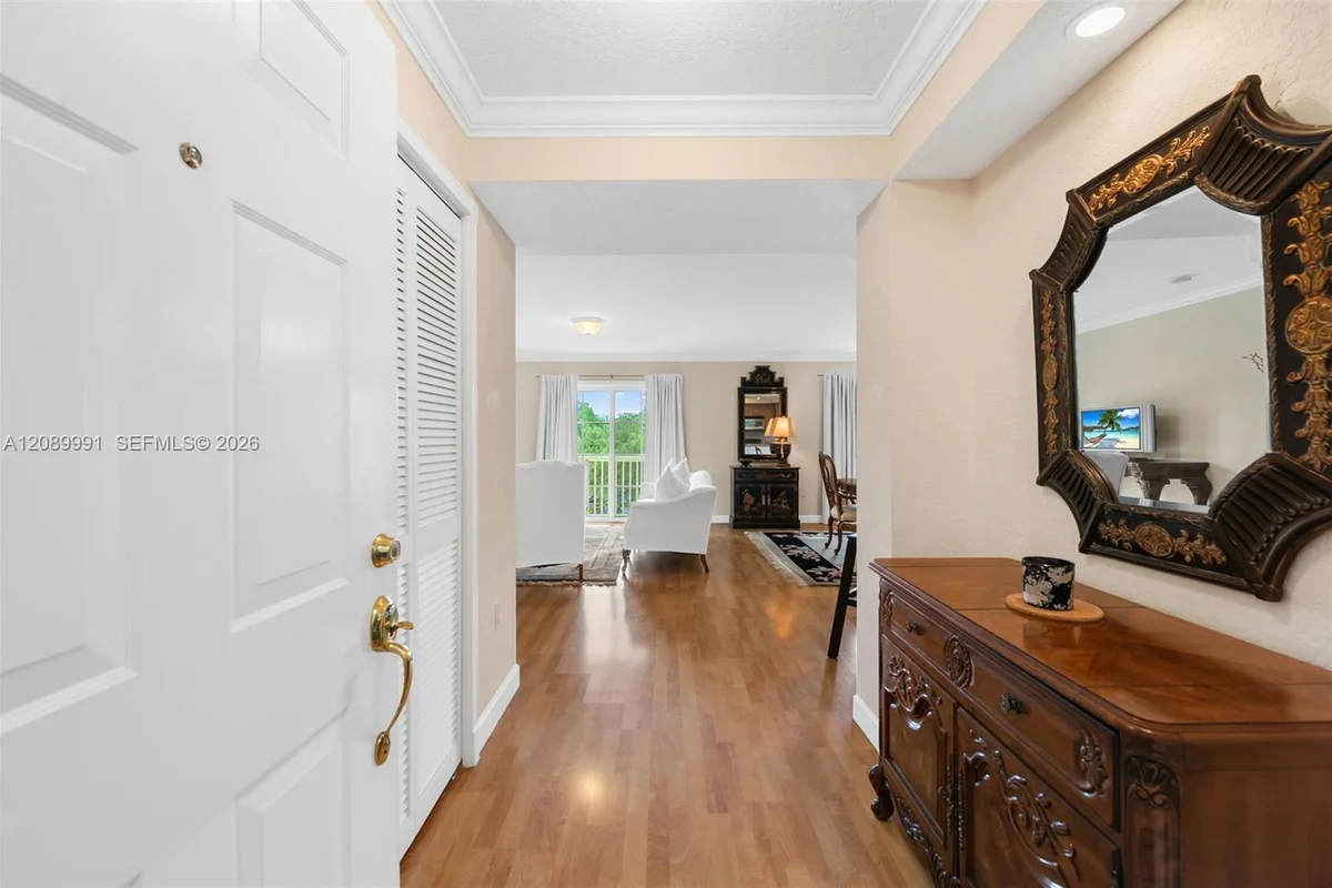 150 NE 15th Ave #350, Fort Lauderdale: photo 1 of 33