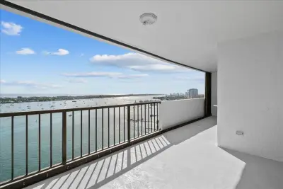5200 N Flagler Dr #2402, West Palm Beach: photo 1 of 46
