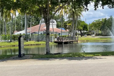 731 Lyons Rd #16207, Coconut Creek: photo 1 of 19