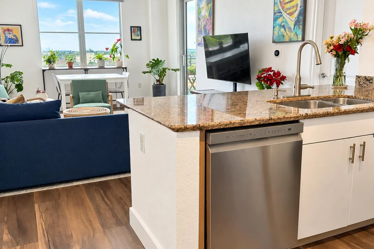 1830 Radius Dr #708, Hollywood: photo 1 of 41