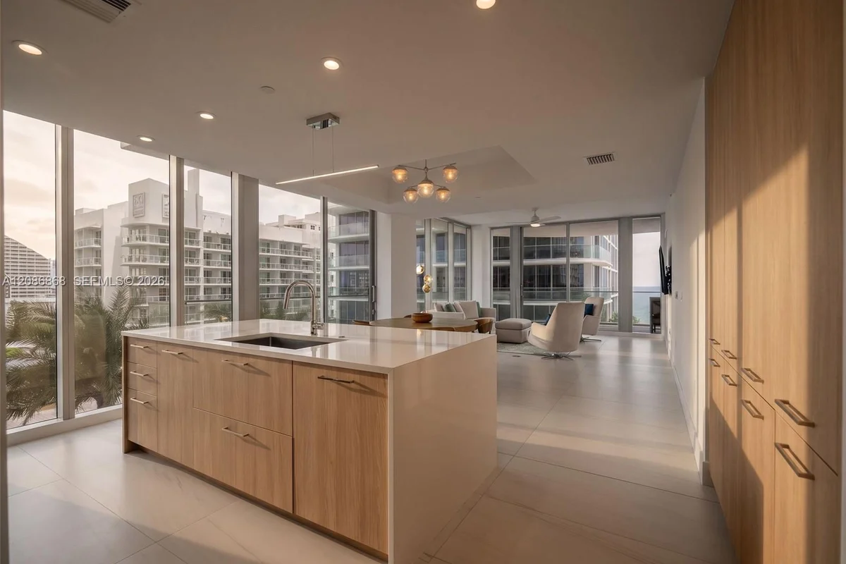 153 N Seabreeze #605-S, Fort Lauderdale: photo 1 of 55