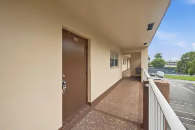 8841 Sunrise Lakes Blvd #304, Sunrise: photo 1 of 28