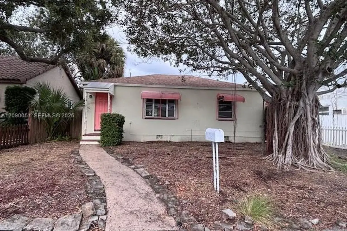 1822 N St, Lake Worth: photo 1 of 8