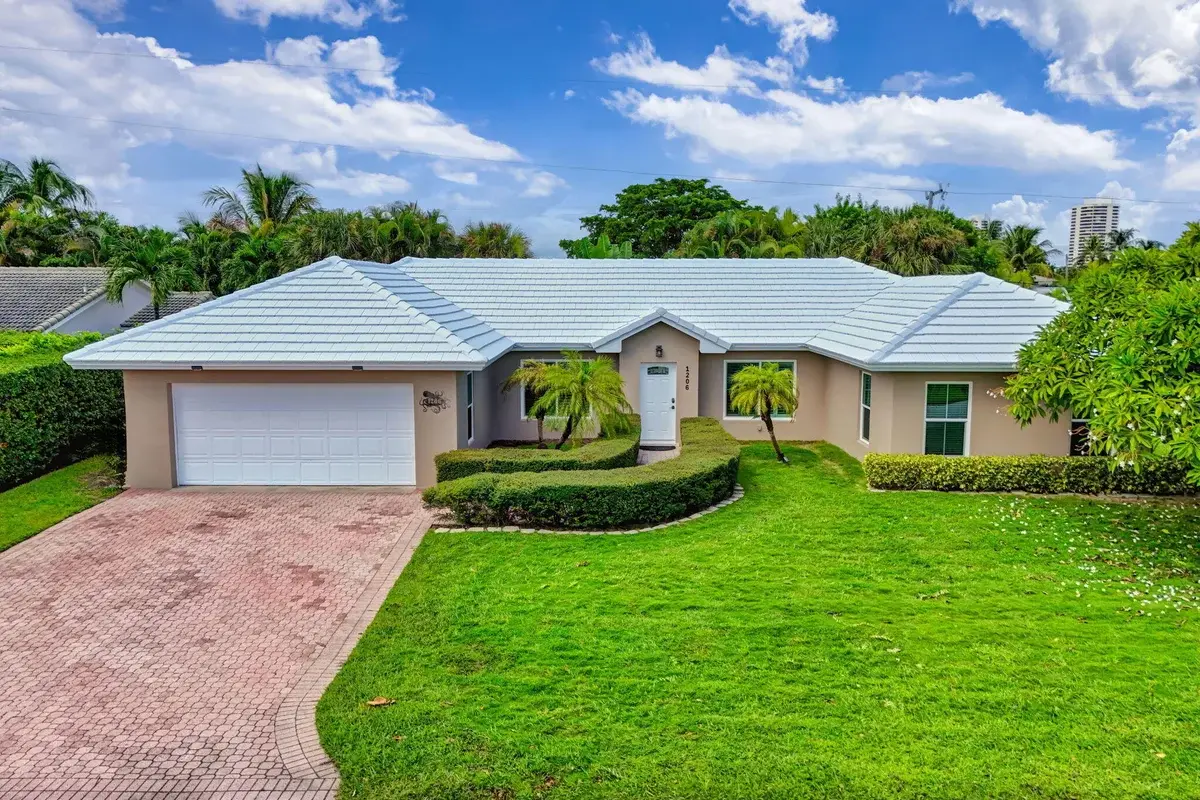 1206 Dolphin Rd, Riviera Beach: photo 1 of 65