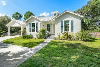 10231 176th Ln N, Jupiter: photo 1 of 27