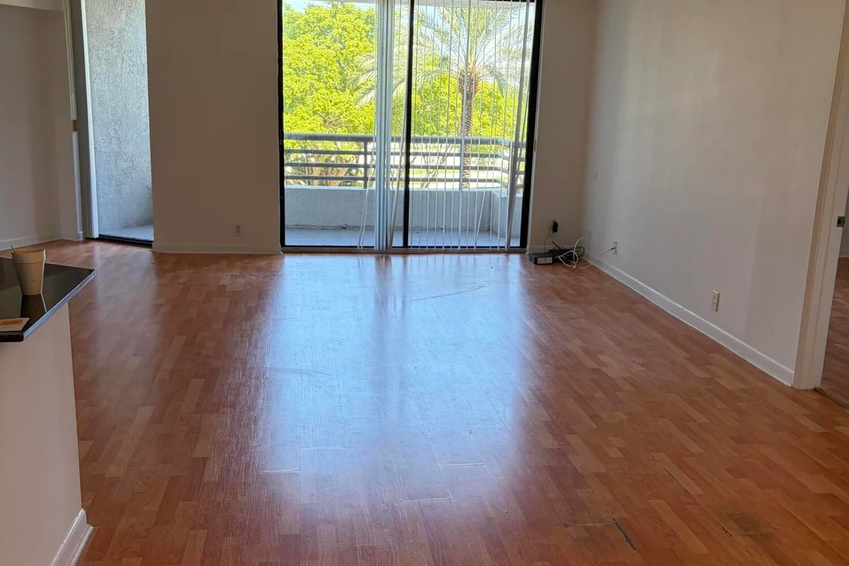 3300 NE 191st St #410, Aventura: photo 1 of 15