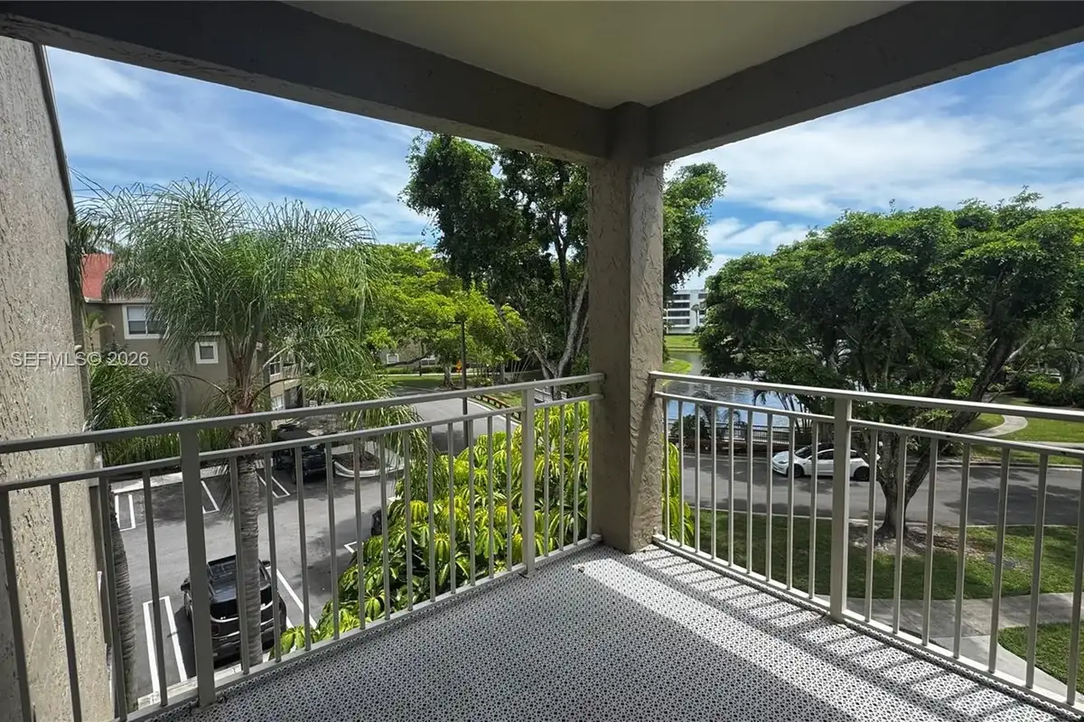 1760 Palm Cove Blvd #5-305, Delray Beach: photo 1 of 34