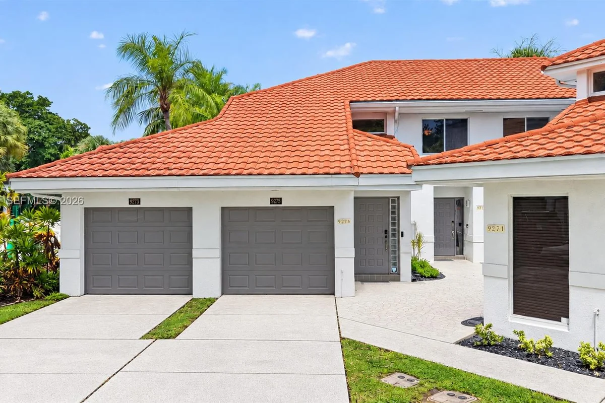 9275 NW 9th Ct, Plantation: photo 1 of 46