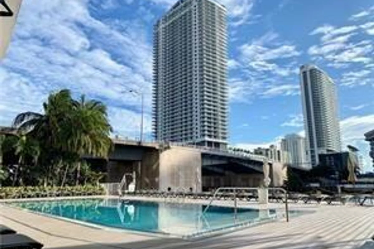 2602 E Hallandale Beach #R907, Hallandale Beach: photo 1 of 23
