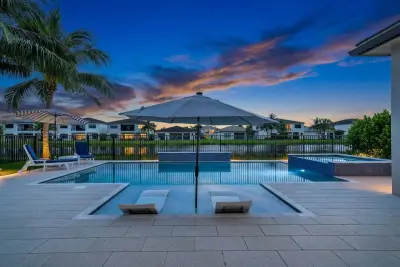 8816 Skyward St, Boca Raton: photo 1 of 79