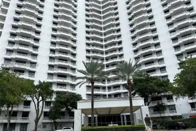 3300 NE 192nd St #206, Aventura: photo 1 of 43