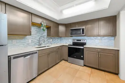4500 Gefion Ct #302, Lake Worth: photo 1 of 33