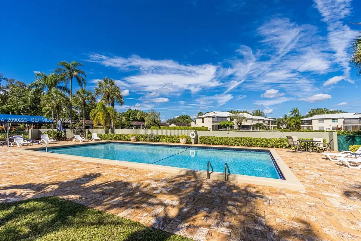 8566 Casa Del Lago #H, Boca Raton: photo 1 of 33