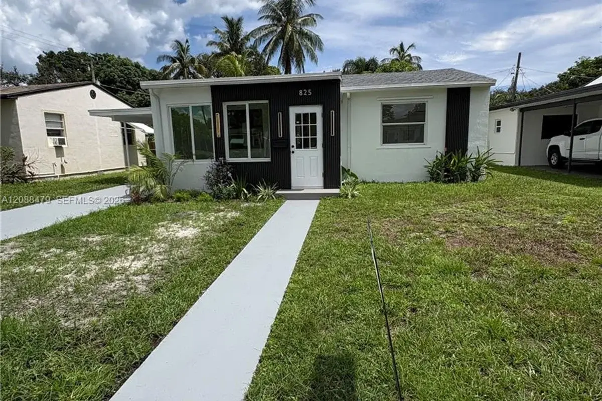 825 S 28th Ave, Hollywood: photo 1 of 27