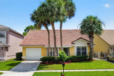 7390 Heathley Dr, Lake Worth: photo 1 of 78