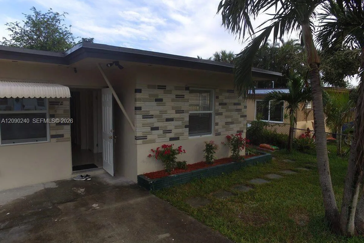 1519 N 59th Ter, Hollywood: photo 1 of 5