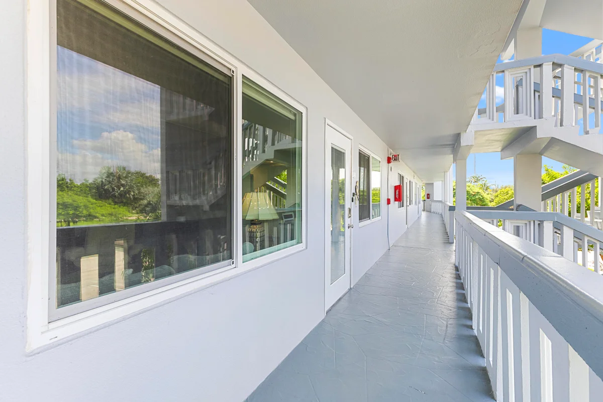 244 Richmond F, Deerfield Beach: photo 1 of 63