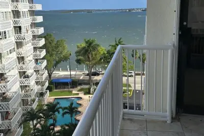 1440 Brickell Bay Dr #909, Miami: photo 1 of 15