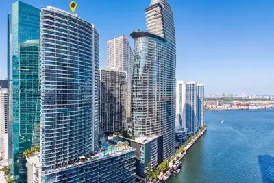 200 Biscayne Boulevard Way #4711, Miami: photo 1 of 28