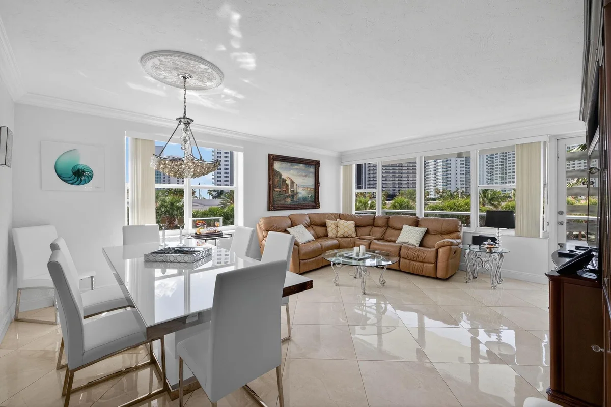 3300 NE 36th St #309, Fort Lauderdale: photo 1 of 52
