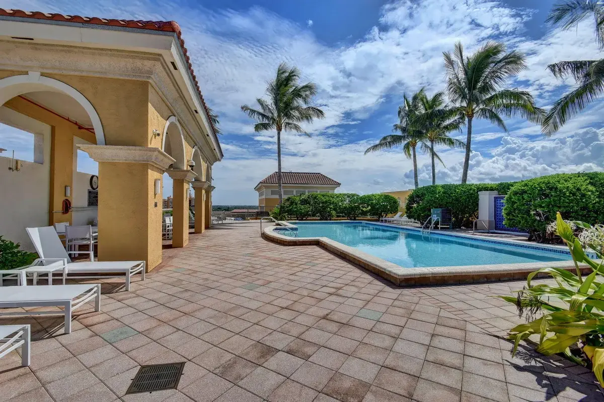 403 S Sapodilla Ave #718, West Palm Beach: photo 1 of 49