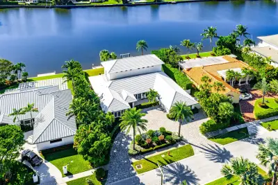 50 Spoonbill Rd, Manalapan: photo 1 of 31