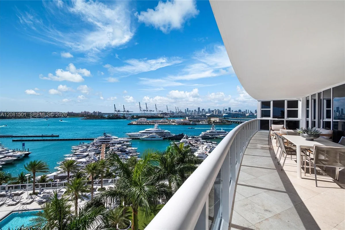 400 Alton Rd #1106, Miami Beach: photo 1 of 1