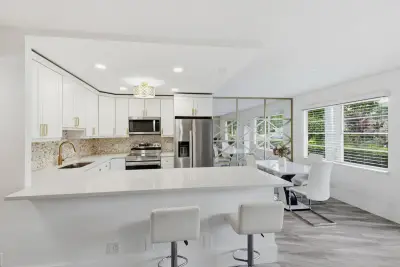 1025 Ventnor H E, Deerfield Beach: photo 1 of 15