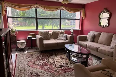 10400 NW 30th Ct #205, Sunrise: photo 1 of 8