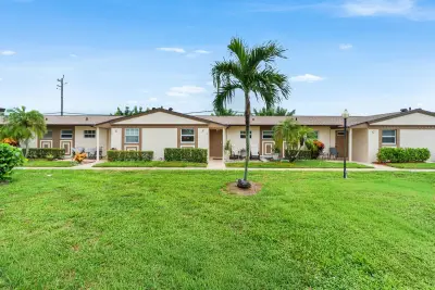 2883 Crosley Dr W #F, West Palm Beach: photo 1 of 37