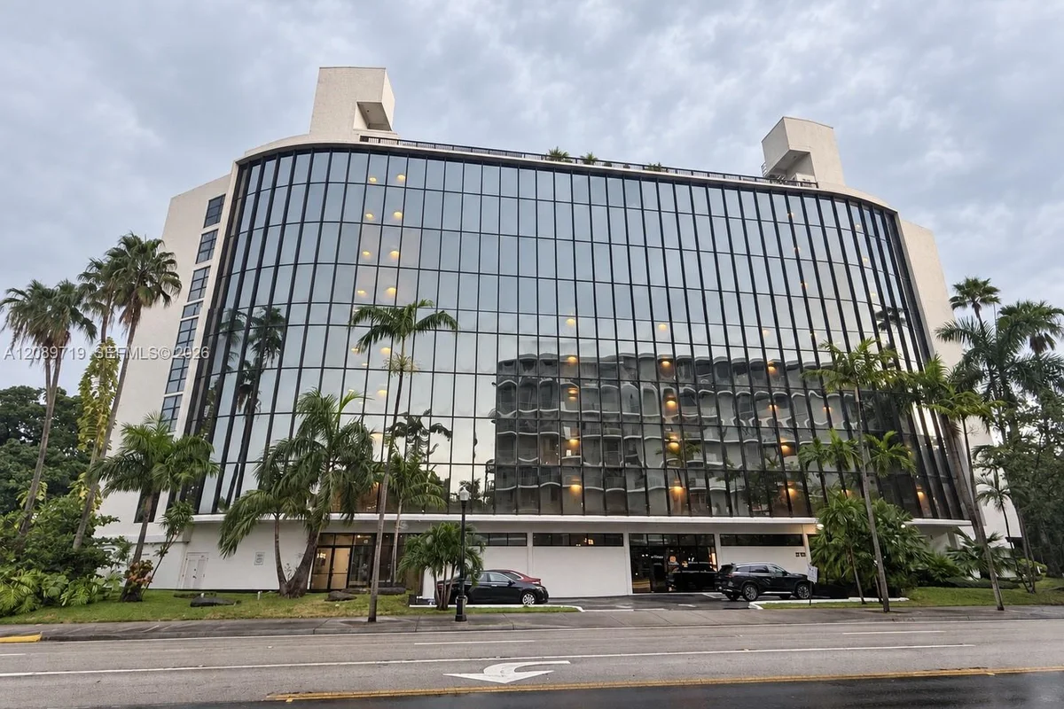 5781 Biscayne Blvd #503, Miami: photo 1 of 20