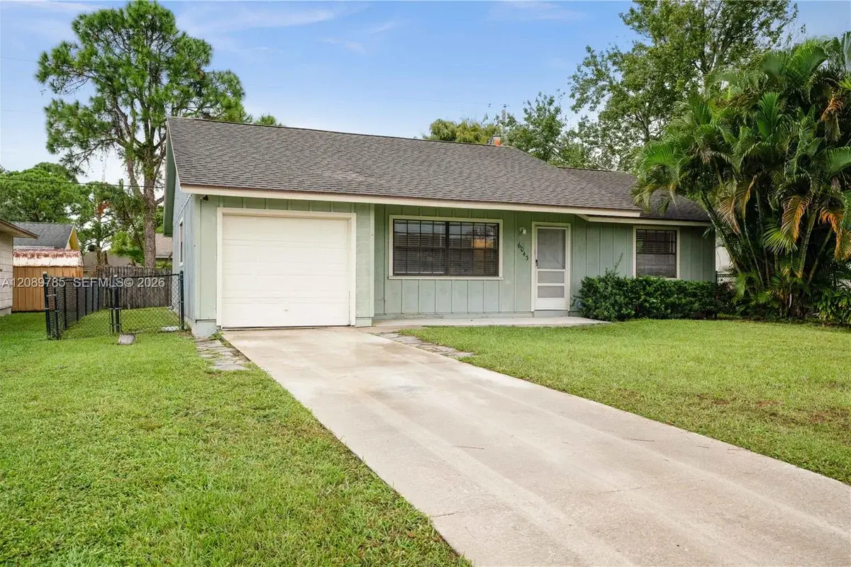 6043 Felter St, Jupiter: photo 1 of 29