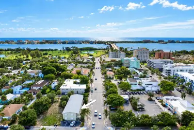 220 Lucerne Ave #3, Lake Worth Beach: photo 1 of 21